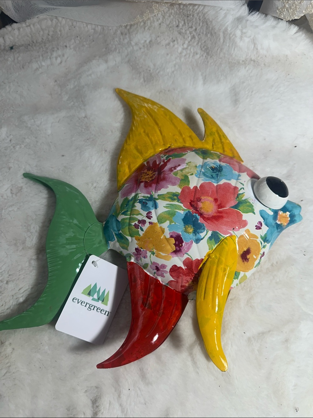 Evergreen metal rainbow reef fish decor